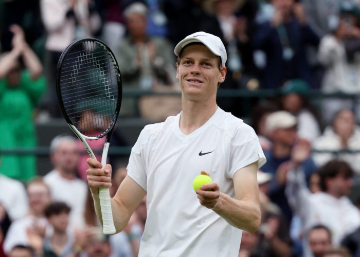 Babolat Pure Drive 2024 Reviewing the Most Powerful Tennis Racket