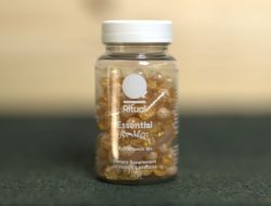 Ritual Essential for Women Testing the Clean-Label Multivitamin Delayed-Release Tech