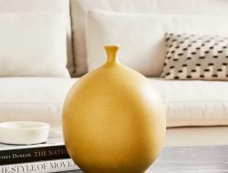 Recycled Glass Vase – Home Decor – West Elm Awaits